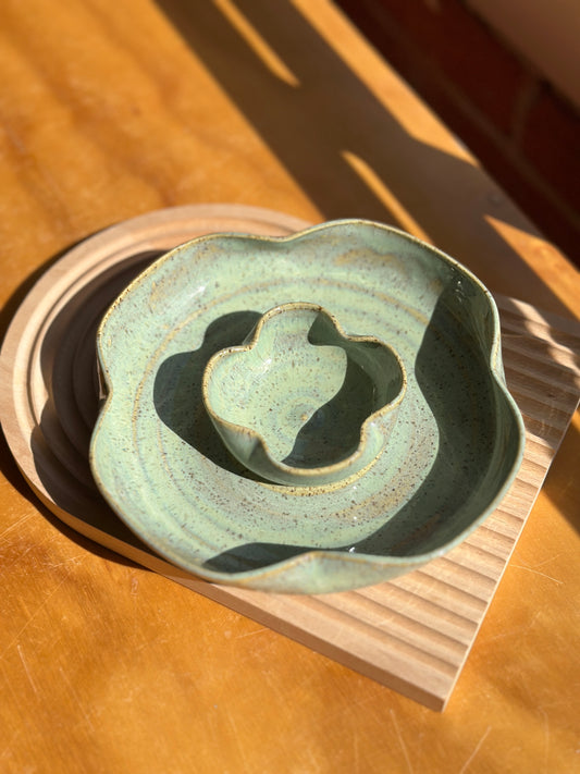 Le Fleur Bowl in Sage