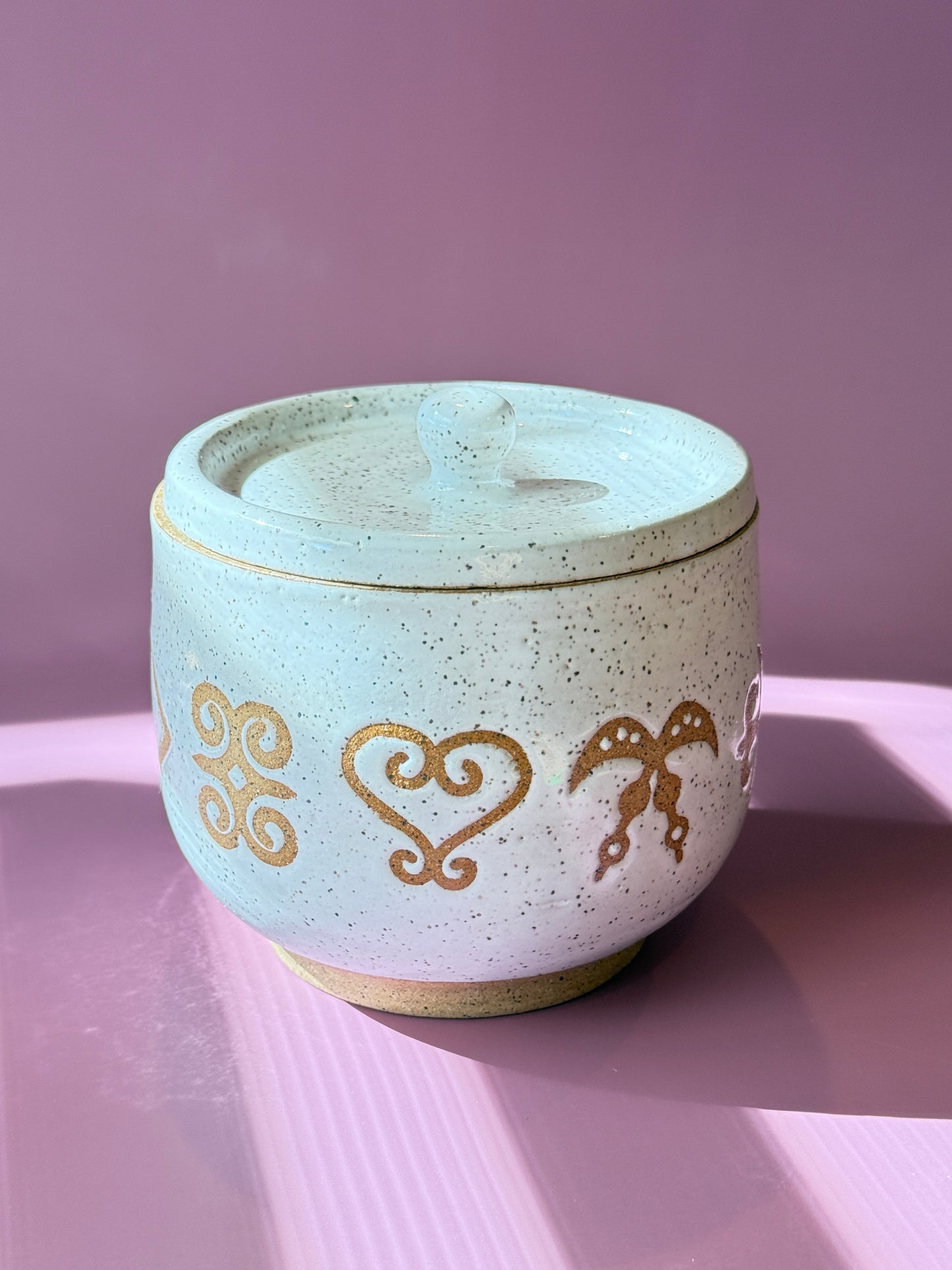 The Auracle Jar