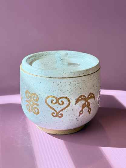 The Auracle Jar